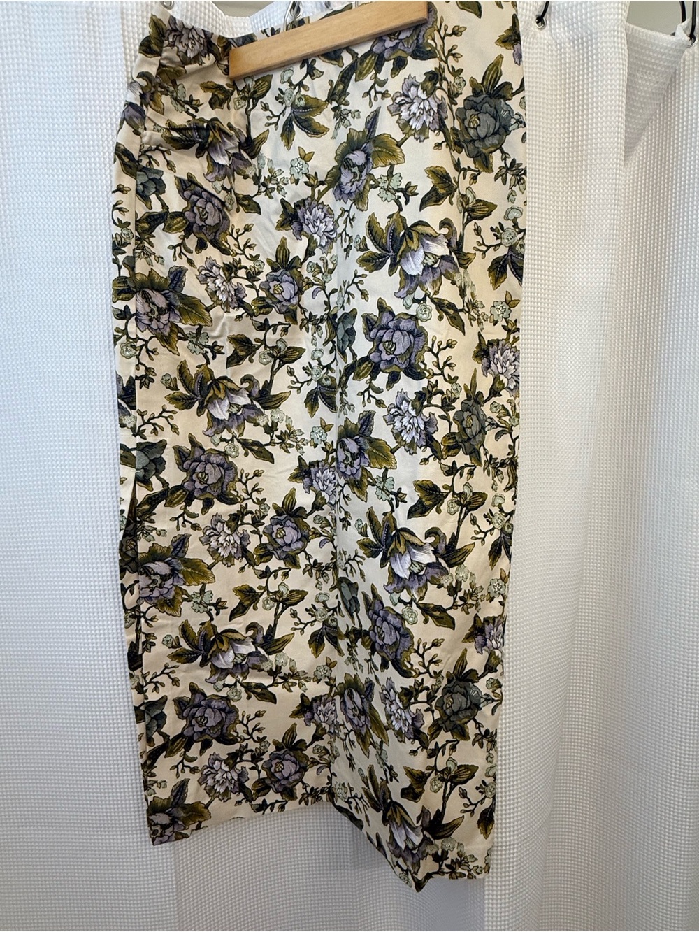 LOFT Cream Pencil Skirt with Green and Lavender Floral Print